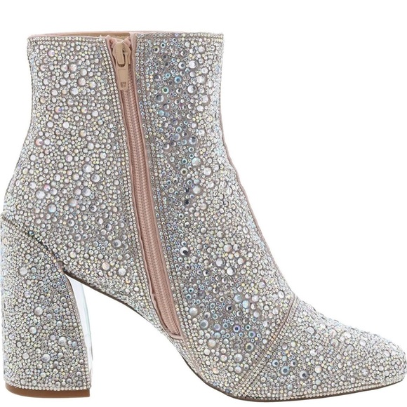 NWT Betsey Johnson
Women's Hugo Block High Heel Booties size 6 1/2 - Picture 2 of 4